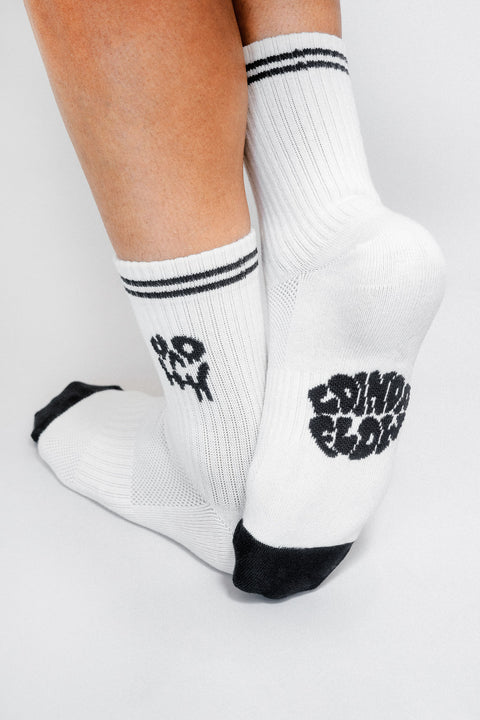 Spooky Knit Ankle Sock by Loindaflow